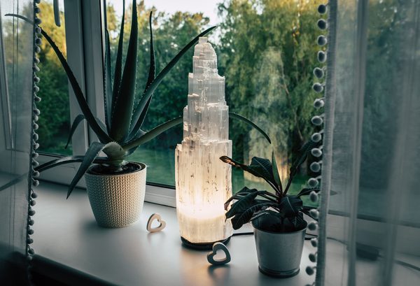 Selenite Lamps - ESOTERIX import